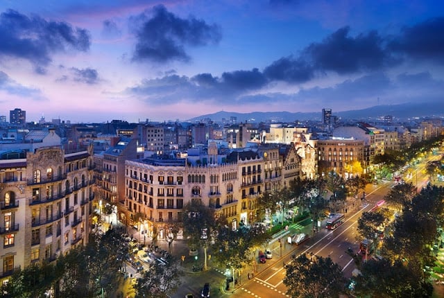 Hotéis bons e baratos em Barcelona