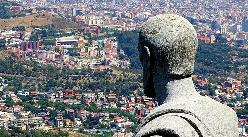 Estátua de Cristóvão Colombo em Barcelona